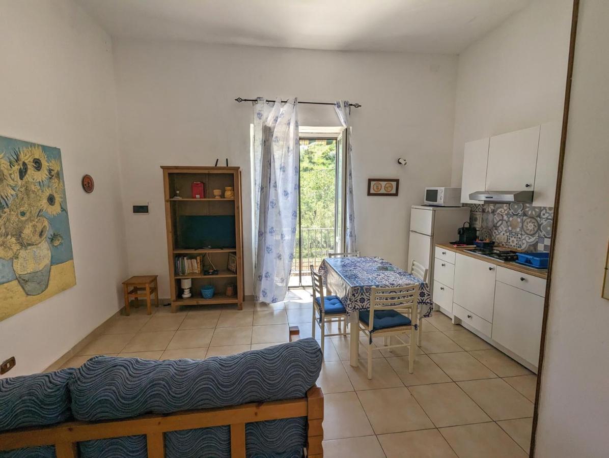 Ponza Holiday Homes - Santa Maria Exterior foto